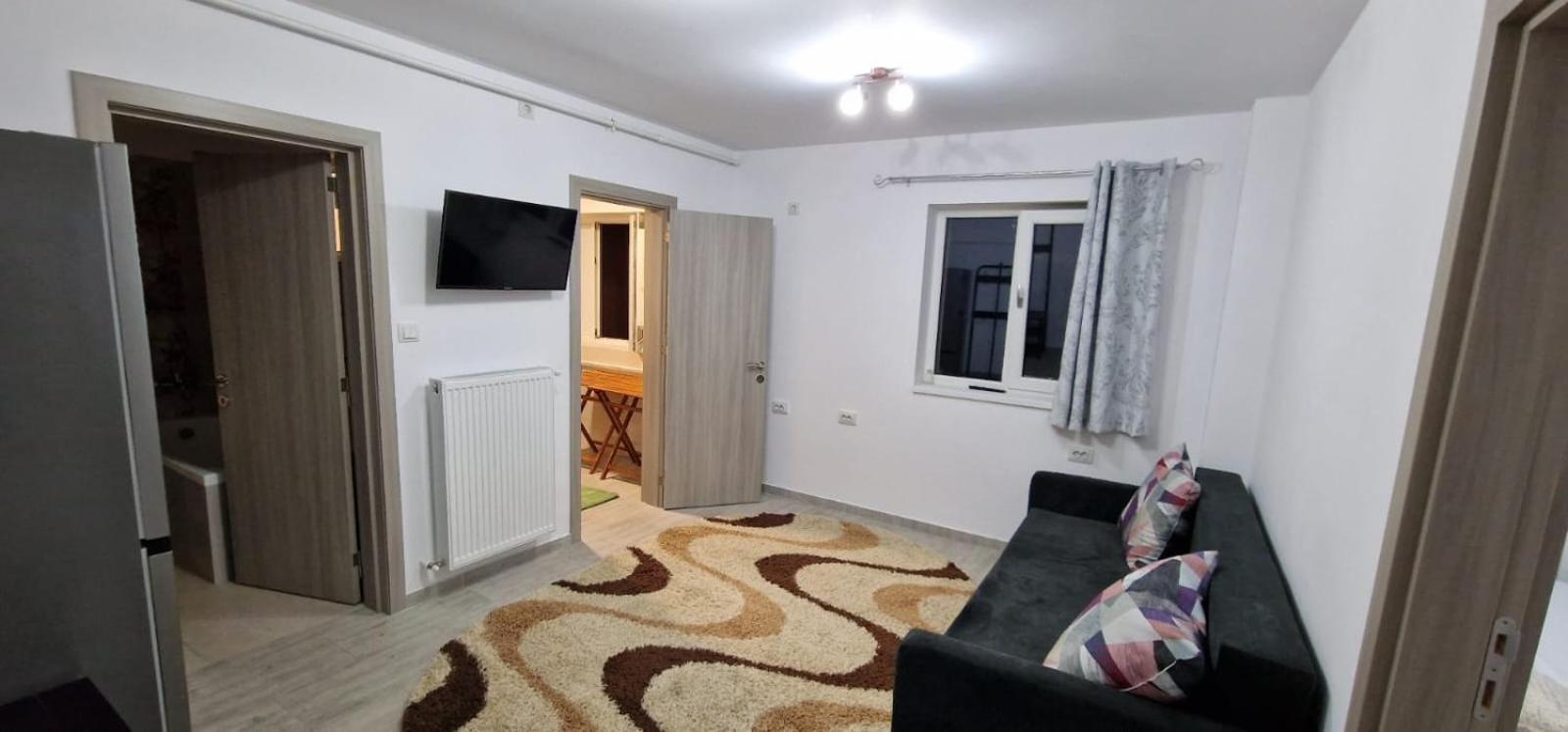 Apartament 3 Cam Grand Arena Бухарест Екстер'єр фото