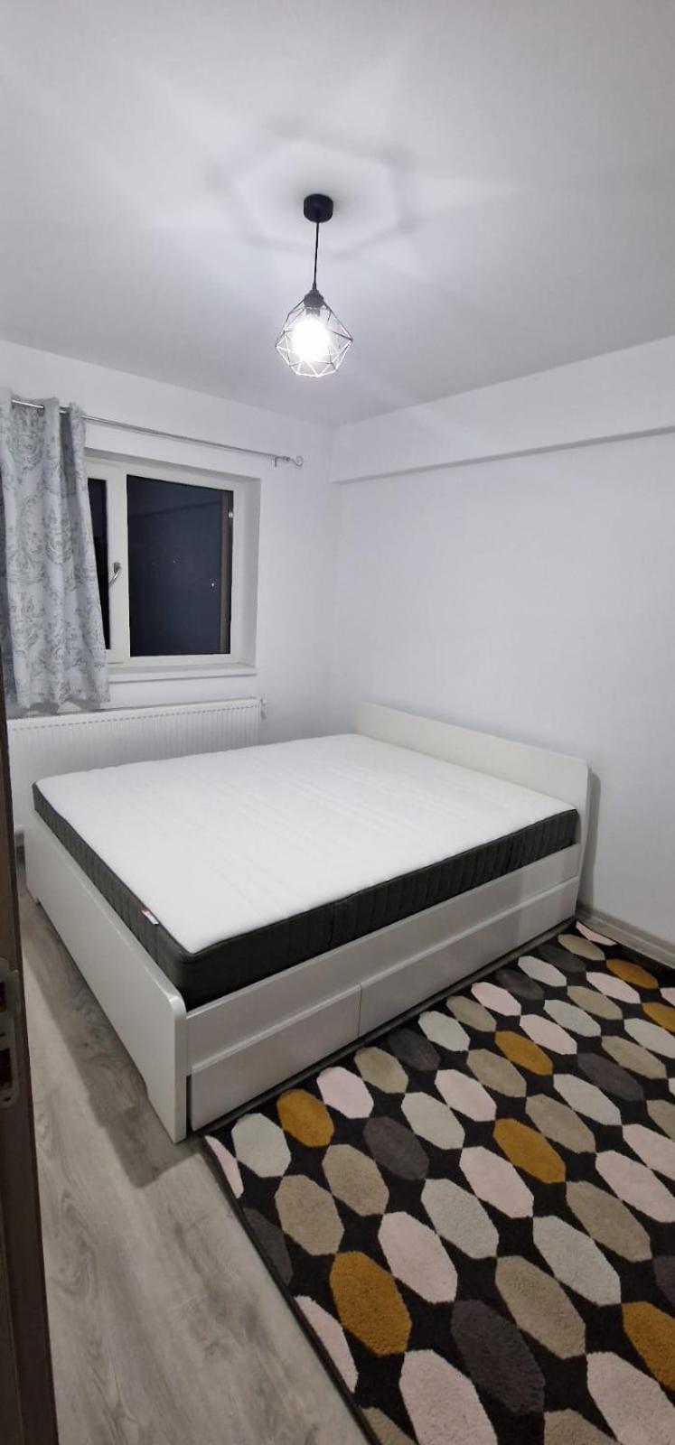 Apartament 3 Cam Grand Arena Бухарест Екстер'єр фото